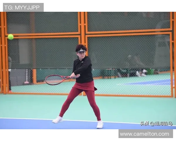 专访杨娜:探寻她在网球界崭露头角的成功秘诀与奋斗历程 专访杨娜:探寻她在网球界崭露头角的成功秘诀与奋斗历程