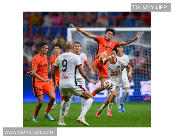 成都足球队边路渗透战术分析及其在比赛中的成效与不足之处探讨 成都足球队边路渗透战术分析及其在比赛中的成效与不足之处探讨