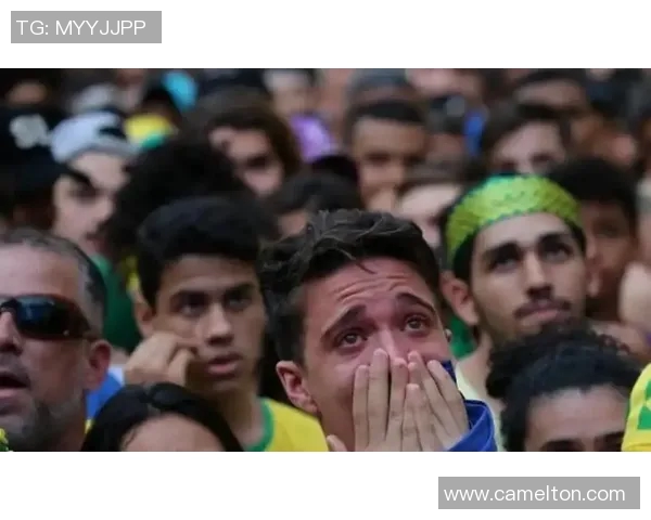 足球明星意外遭雷击瞬间视频曝光引发网络热议与关注